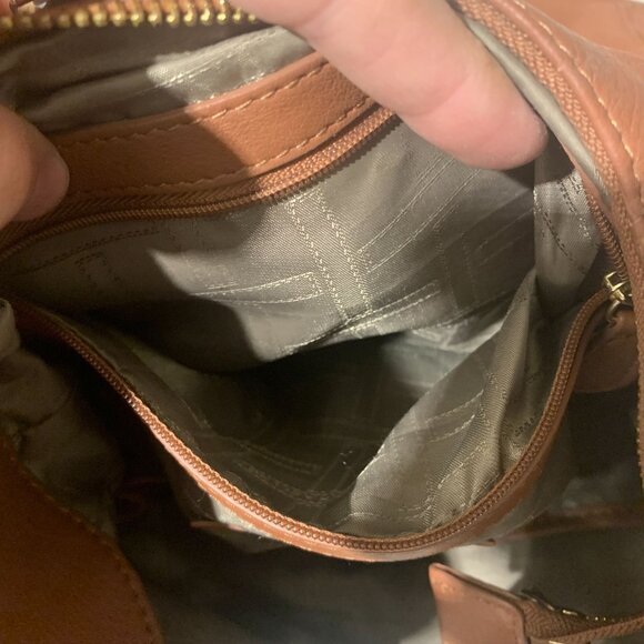 R J GRAZIANO  Brown Leather Shoulder/Handbag with Gold Circle Metal Design - Picture 5 of 12